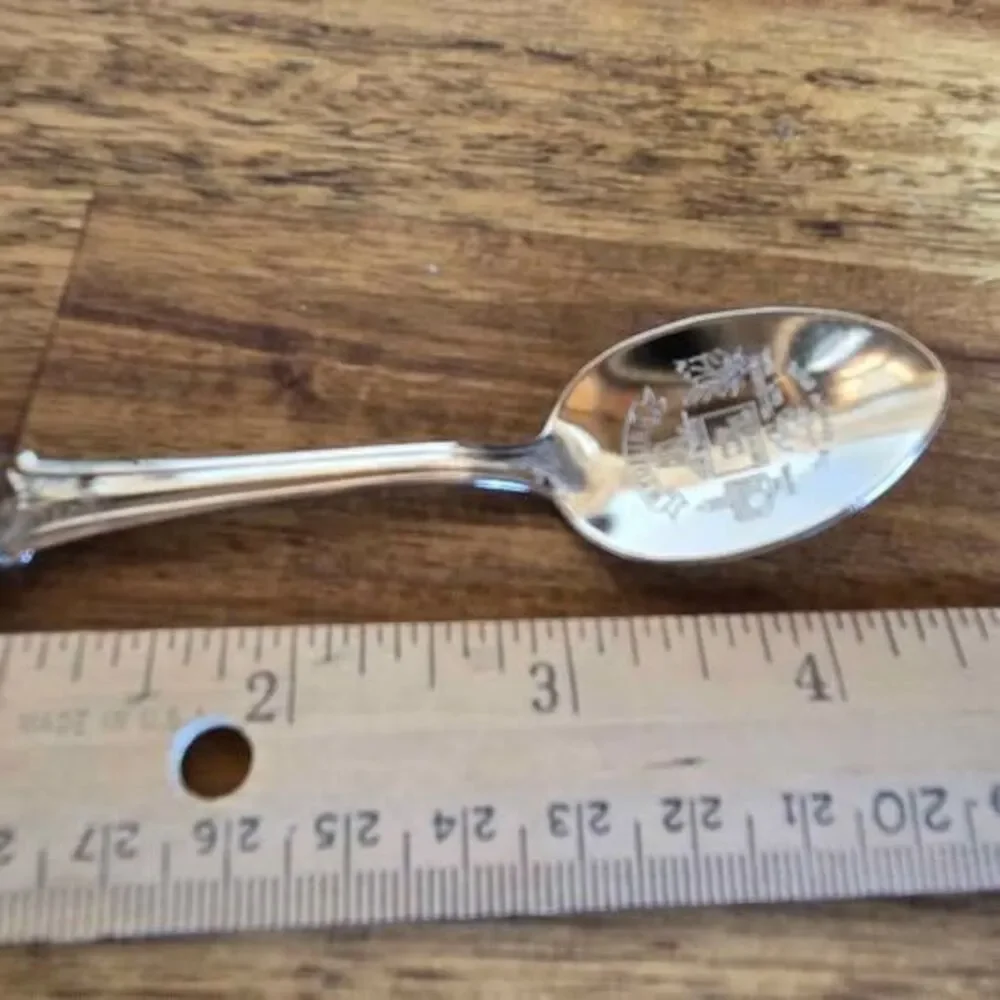 American West vintage Wyoming souvenir spoon.